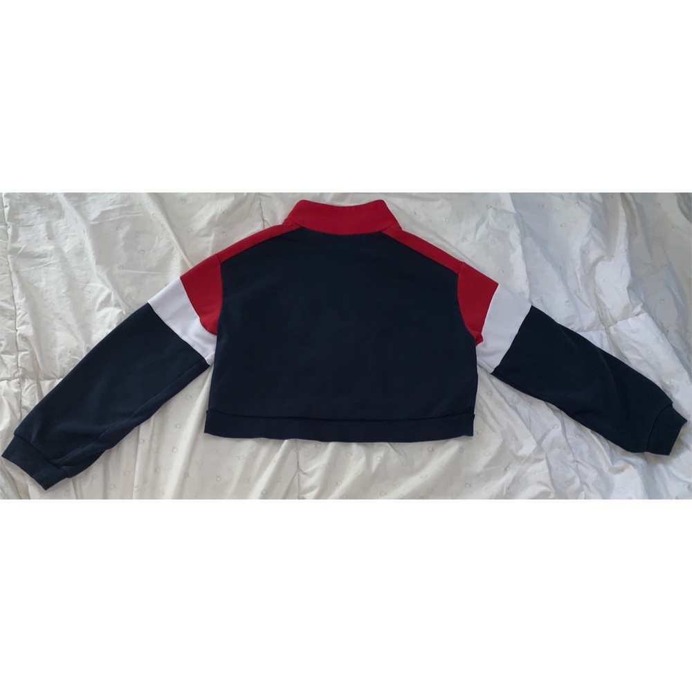 H&M crop top sweater